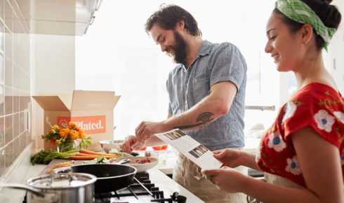 Home Cooking vs Online Food Health aur Cost Comparison